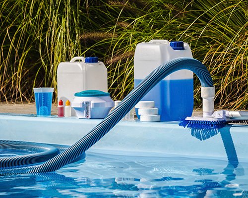 Pool Cleaning & Maintenance